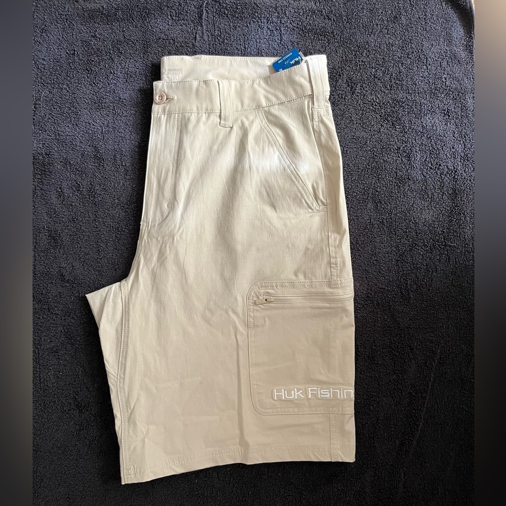 XL huk shorts